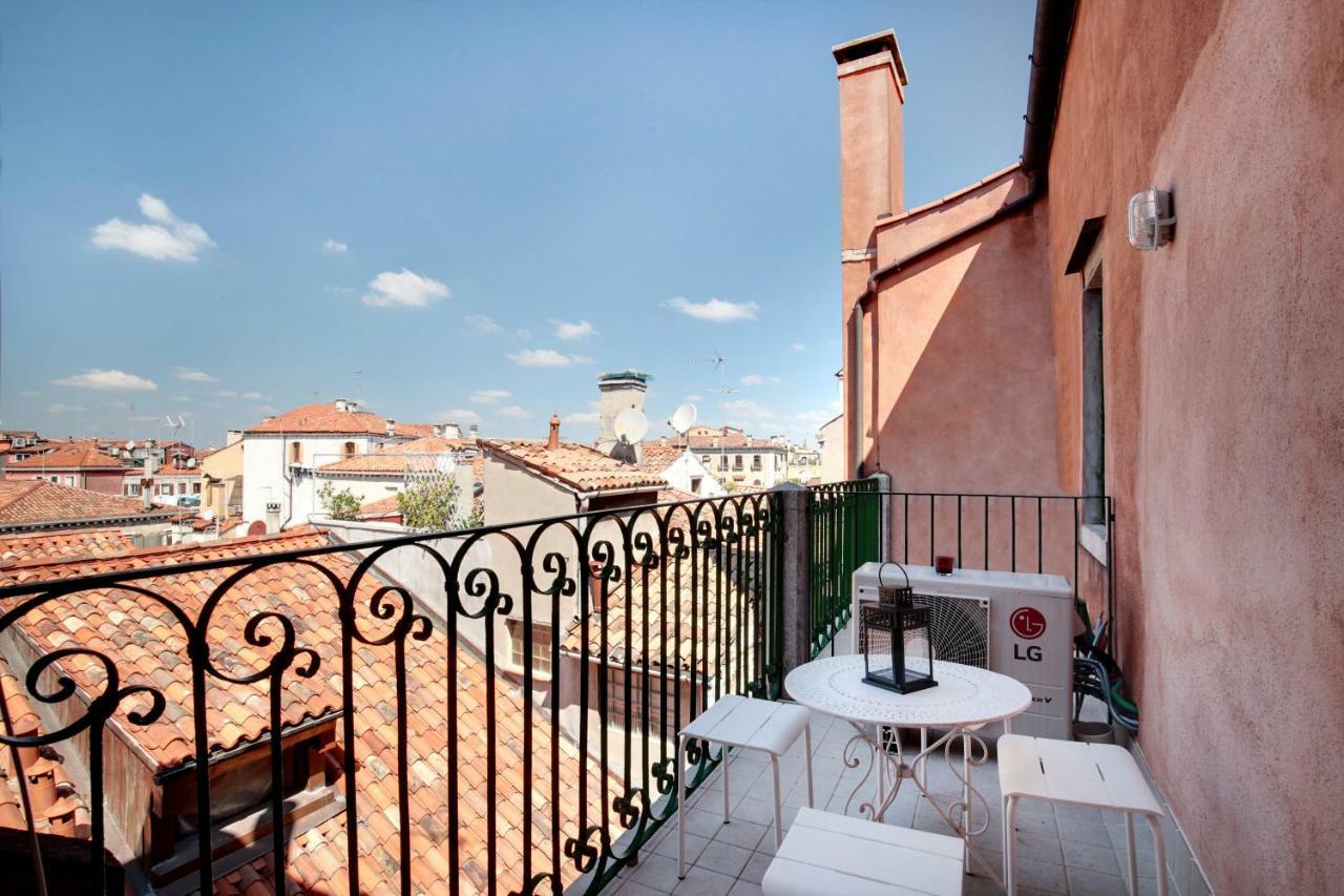 San Marcuola Apartment Венеция Экстерьер фото