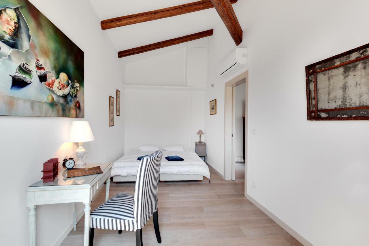 San Marcuola Apartment Венеция Экстерьер фото