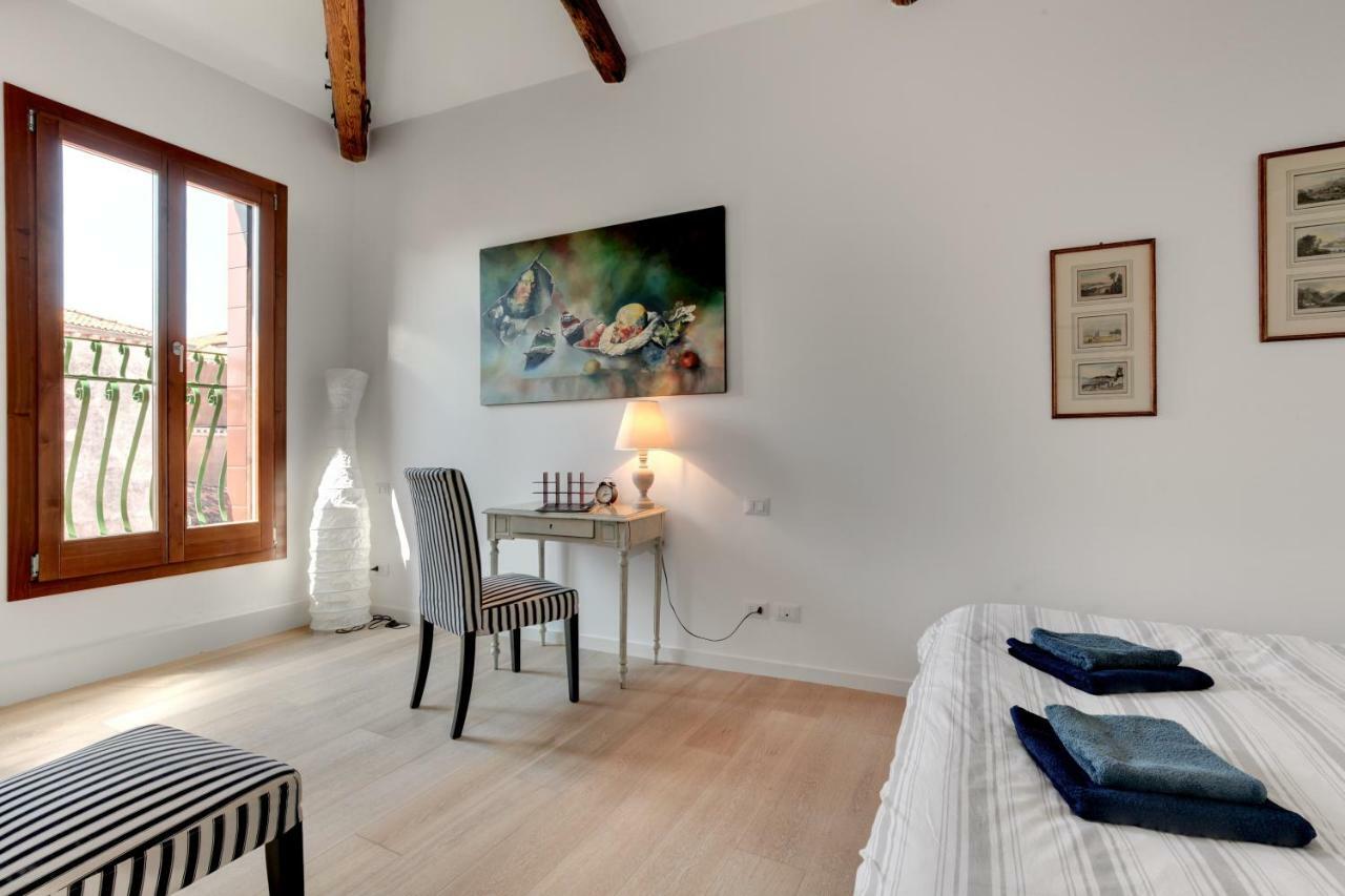 San Marcuola Apartment Венеция Экстерьер фото
